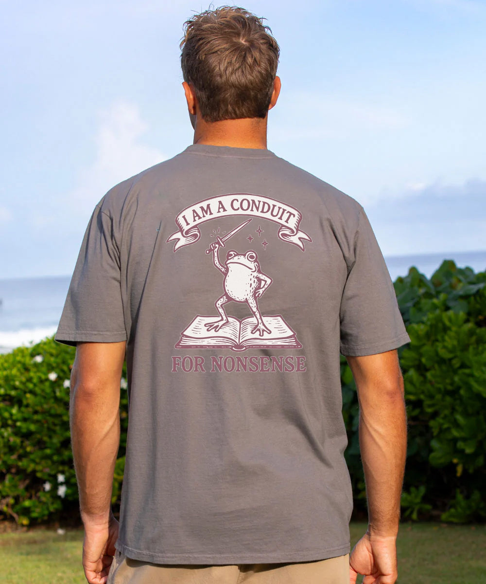 Vacation I Am A Conduit For Nonsence Men's Cotton T-shirt