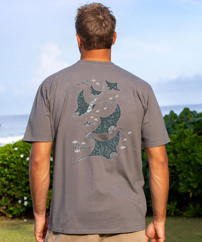 Vacation Schools Of Manta Rays Men's Cotton T-shirt