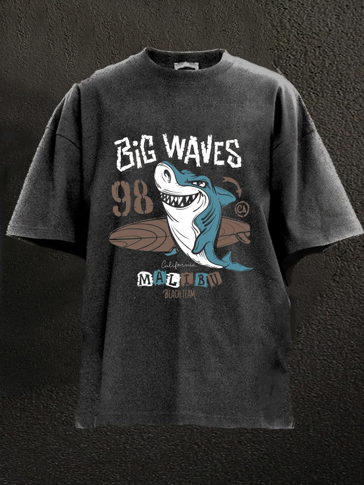 Big Shark Vacation Washed Men's T-shirt
