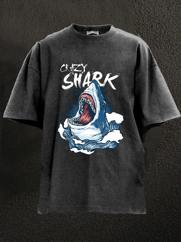 Crazy Shark Vacation Washed Men's T-shirt